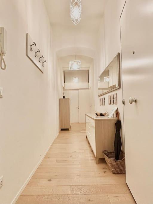 Ovidio Luxury Appartement Rome Buitenkant foto